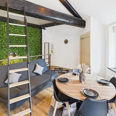 L'escapade Vosgienne, Cinema, Balneo 公寓 *