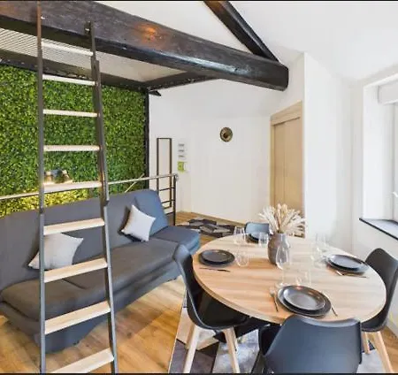 L'escapade Vosgienne, Cinema, Balneo Διαμέρισμα Remiremont